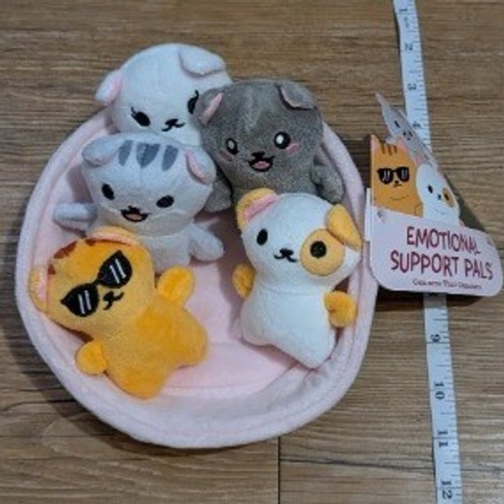 Relatable Emotional Support Pals Kitten Plush Set with Pink Bed NWT